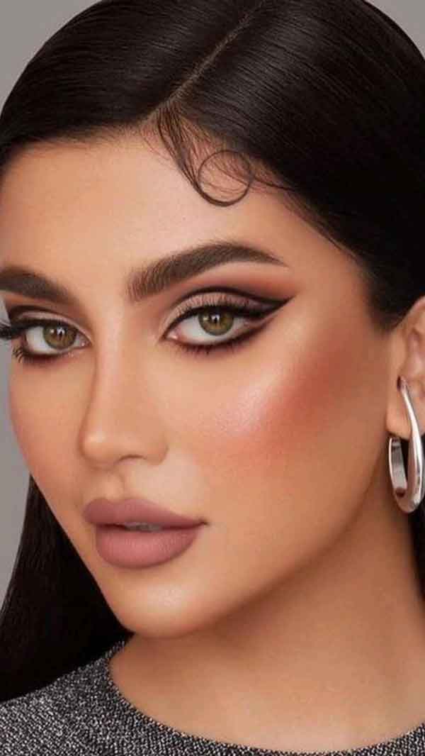 مدل آرایش زنانه برای عروسی 2023 اروپایی جدید و زیبا