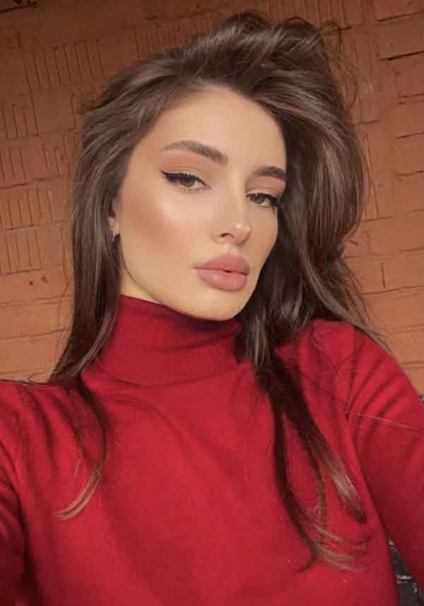 مدل آرایش زنانه جدید مجلسی ساده و شیک برای مراسم های عروسی