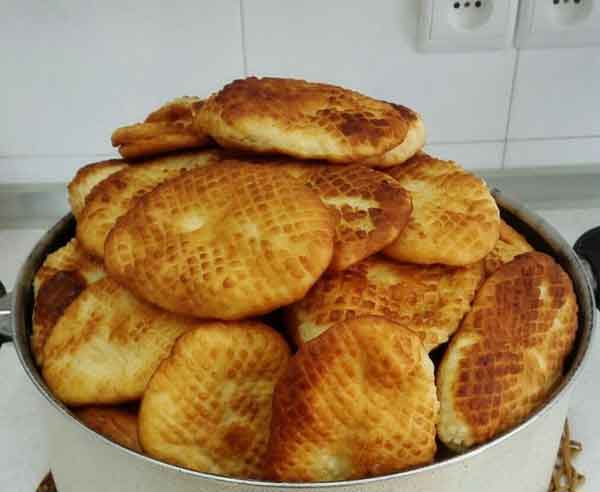 طرز تهیه برساق خانگی ساده طرز تهیه برساق با شیر فیلم طرز تهیه برساق لرستان طرز تهیه برساق ترد و خوشمزه طرز تهیه برساق پفکی طرز تهیه برساق خرم آباد طرز تهیه برساق دورود طرز تهیه برساق برای ۴ نفر