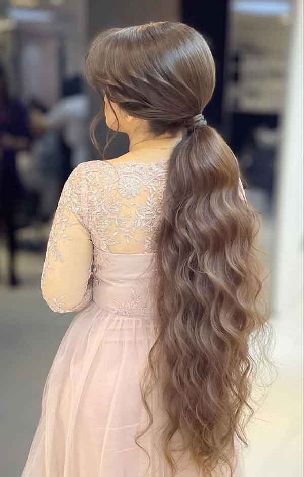 مدل مو زنانه بلند ساده و شیک برای عروسی باز و بسته