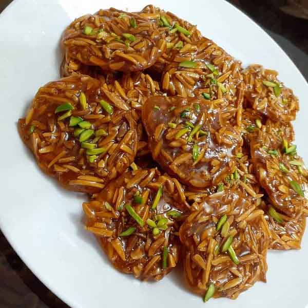 ترد شدن سوهان قم علت شل شدن سوهان کنجدی طرز تهیه سوهان عسلی نرم طرز تهیه سوهان عسلی به خانه برمیگردیم چرا سوهان عسلی به دندان میچسبد سوهان عسلی رزا منتظمی طرز تهیه سوهان عسلی اصفهان طرز تهیه سوهان عسلی بدون شکر