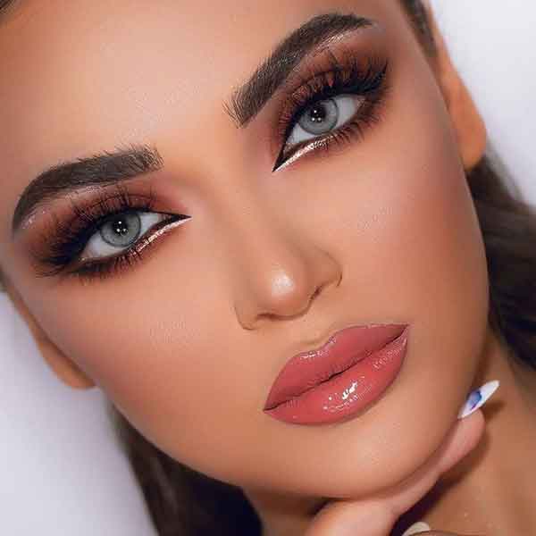 عکس آرایش عروس جدید 1402 لایت و غلیظ خاص و متفاوت