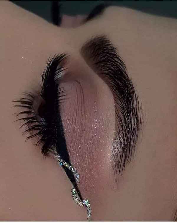 مدل آرایش چشم درشت مشکی و قهوه ای زیبا شیک 1402