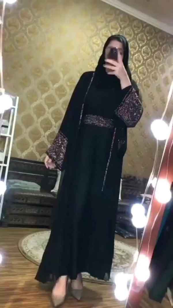 مدل مانتو مجلسی بلند مشکی جلو باز حریر شیک زیبا و باکلاس
