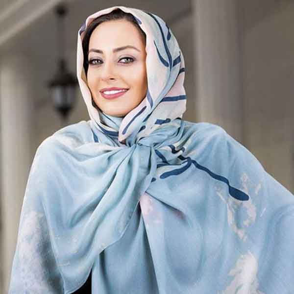 مدل روسری دخترانه شیک و ساده و طرحدار مناسب خانم های شیک پوش