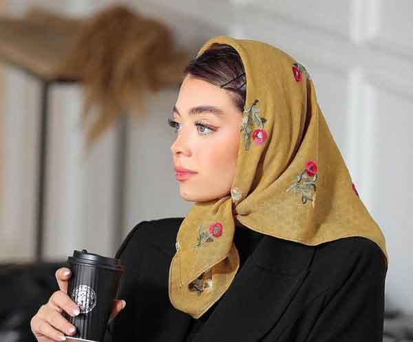 مدل روسری دخترانه شیک و ساده و طرحدار مناسب خانم های شیک پوش