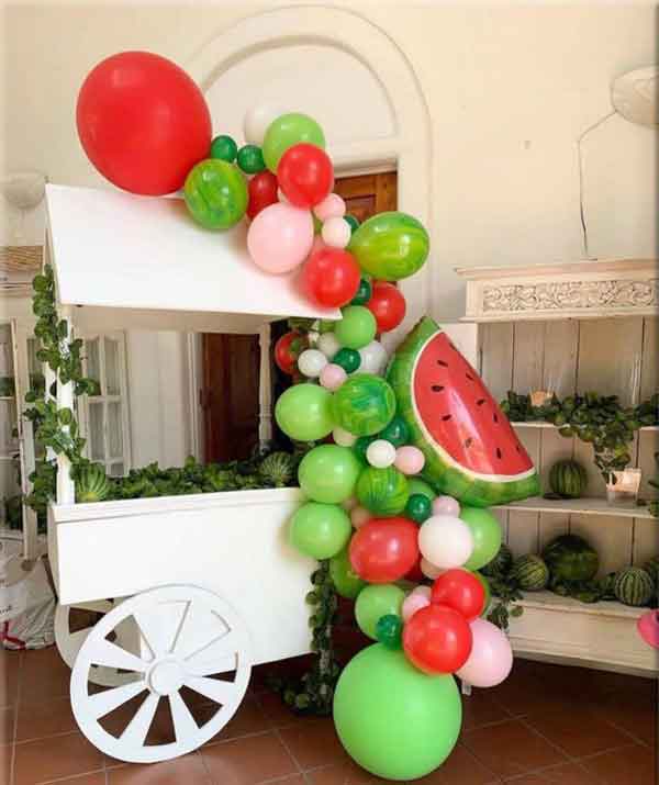 تزیین سفره شب یلدا لاکچری و جذاب و ساده با ایده های خلاقانه