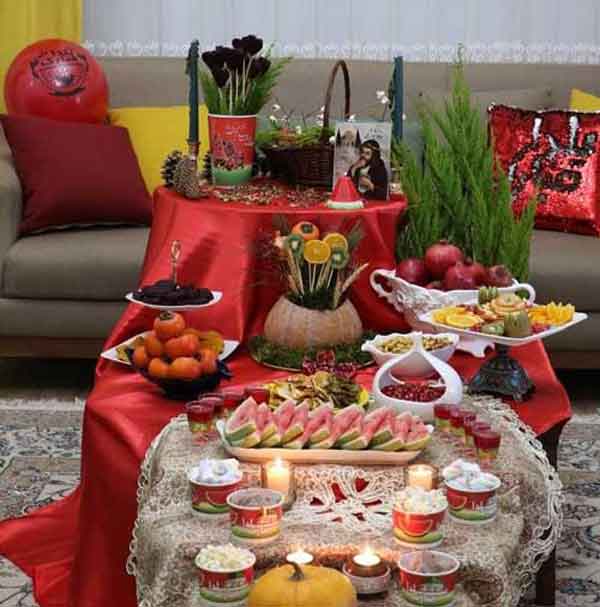 تزیین یلدایی شیک با ایده های مدرن و سنتی فوق العاده زیبا