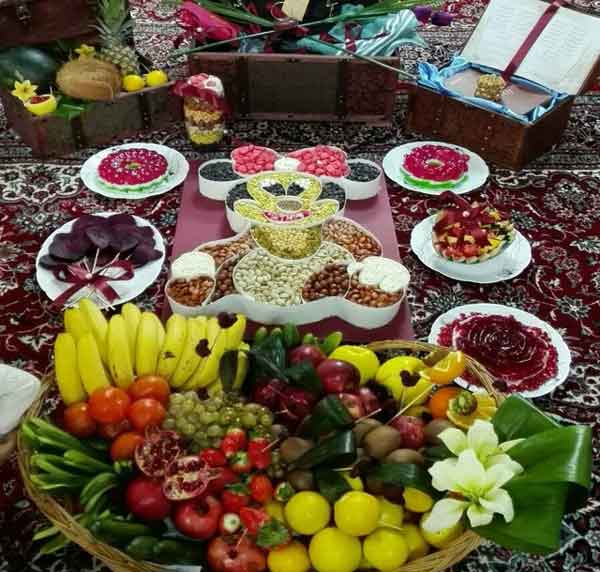 تزیین یلدایی عروس و داماد با ایده های خلاق و ساده و جذاب