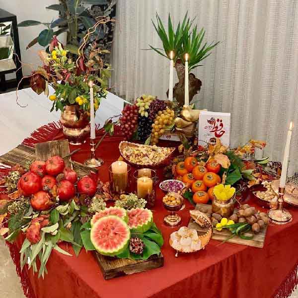 تزیین یلدایی عروس و داماد با ایده های خلاق و ساده و جذاب