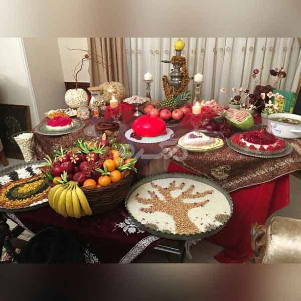 تزیین یلدایی عروس و داماد با ایده های خلاق و ساده و جذاب