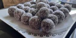 فوت و فن ترافل خرما و راز خوشمزگی ترافل خرما خوشمزه و خانگی