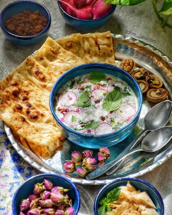 آب دوغ خیار لاکچری طرز تهیه آب دوغ خیار ساده خانگی آب دوغ خیار رستوران طرز تهیه آب دوغ خیار با ماست طرز تهیه آب دوغ خیار مجلسی آب دوغ خیار نی نی سایت مواد لازم برای آب دوغ خیار بهترین آب دوغ خیار تهران
