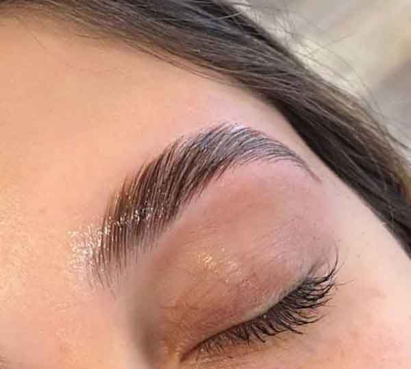 مدل ابرو دخترانه برای صورت کشیده ساده و پهن جدید و شیک سال