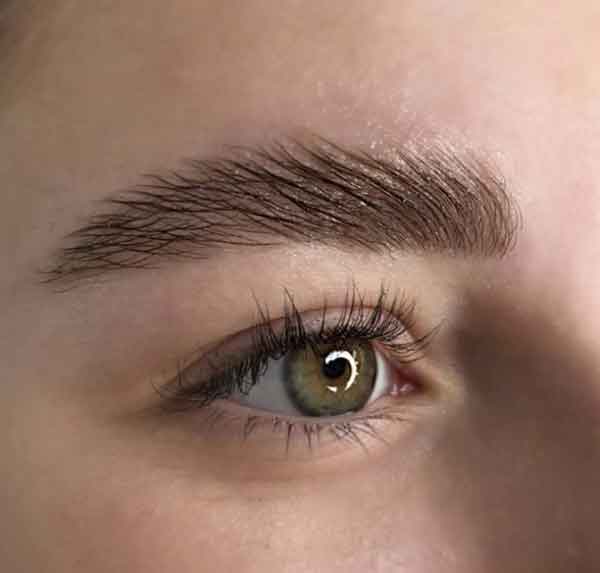 مدل ابرو دخترانه برای صورت کشیده ساده و پهن جدید و شیک سال