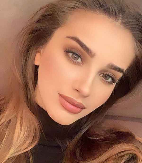 مدل آرایش دخترانه ساده و شیک لایت و لاکچری مناسب عروسی و دورهمی