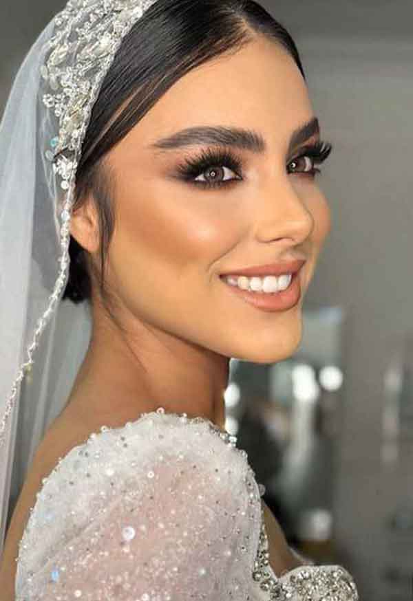 مدل ارایش دخترانه ساده و شیک برای عروسی فوق العاده جذاب و لایت دلبر