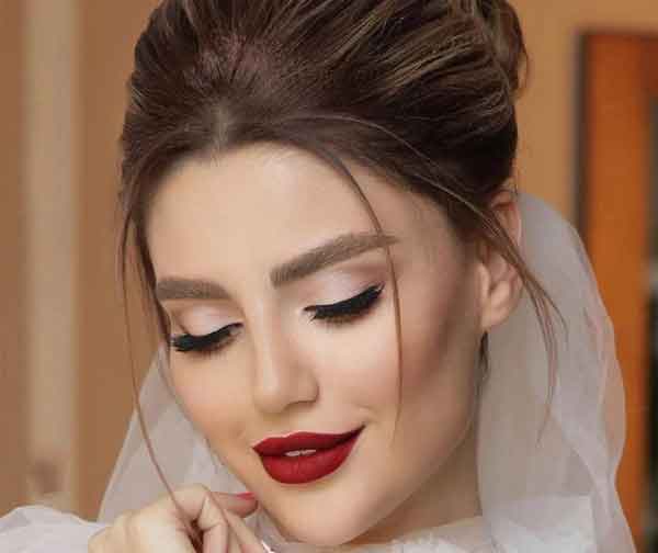 مدل ارایش دخترانه ساده و شیک برای عروسی فوق العاده جذاب و لایت دلبر