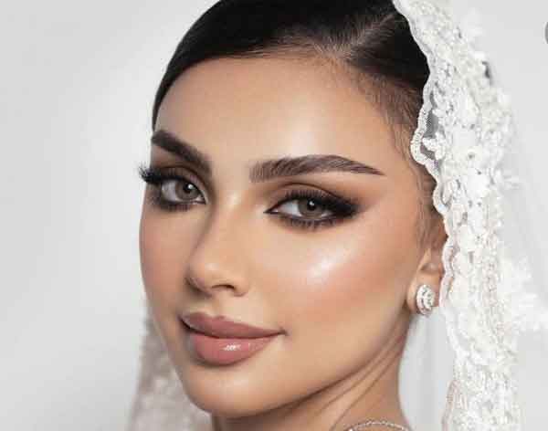 مدل ارایش دخترانه ساده و شیک برای عروسی فوق العاده جذاب و لایت دلبر