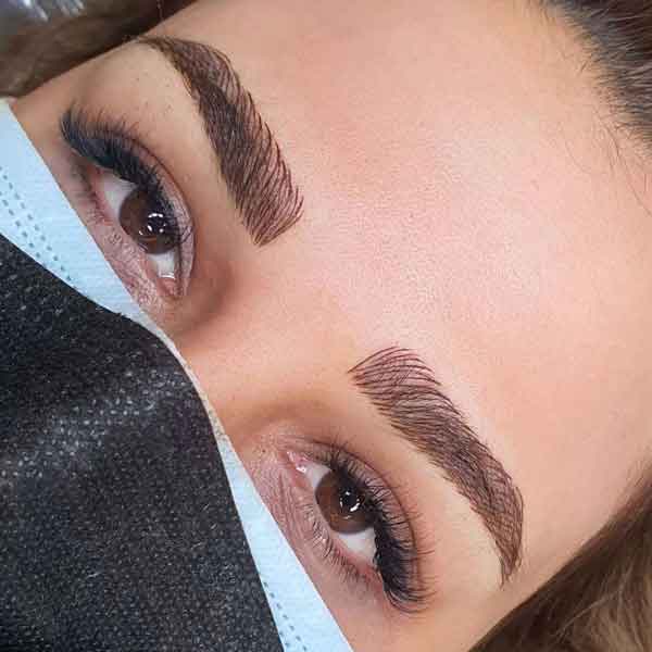 مدل ابرو دخترانه فیبروز نچرال و طبیعی برای ابروهای کم پشت شیک