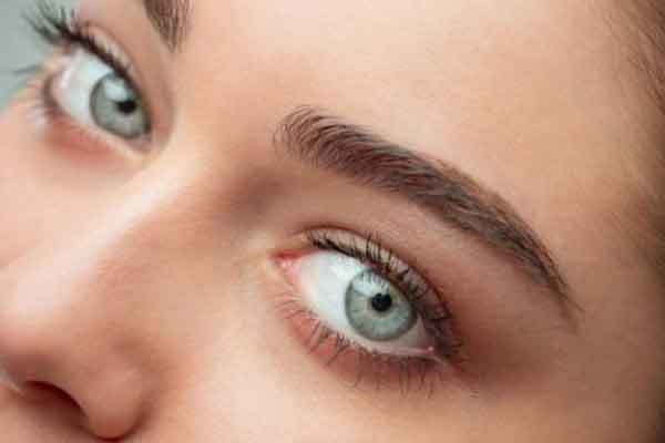 مدل ابرو دخترانه پهن ساده و شیک اسپرت با نکات مهم و کاربردی