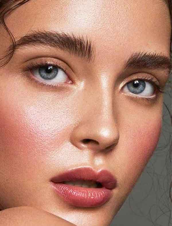 مدل آرایش زنانه ۱۴۰۲ ملایم و لایت شیک و خاص جدید و مدرن