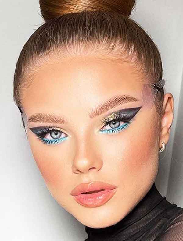 مدل آرایش زنانه ۱۴۰۲ ملایم و لایت شیک و خاص جدید و مدرن