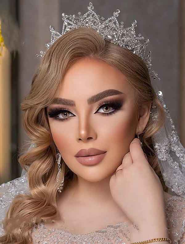 مدل آرایش زنانه عروس فوق العاده شیک و جذاب لایت و غلیظ