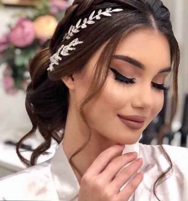 مدل آرایش زنانه عروس فوق العاده شیک و جذاب لایت و غلیظ