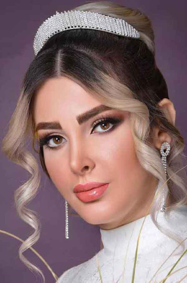 مدل عروس ایرانی فوق العاده شیک و دلبر با آرایشی جذاب و لایت