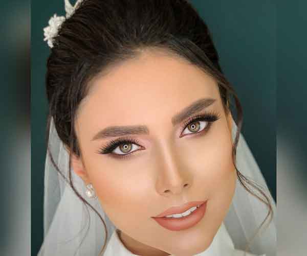 مدل عروس ایرانی فوق العاده شیک و دلبر با آرایشی جذاب و لایت