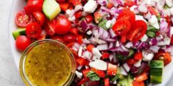 فوت و فن سالاد یونانی و راز خوشمزگی سالاد یونانی خوشمزه و خانگی
