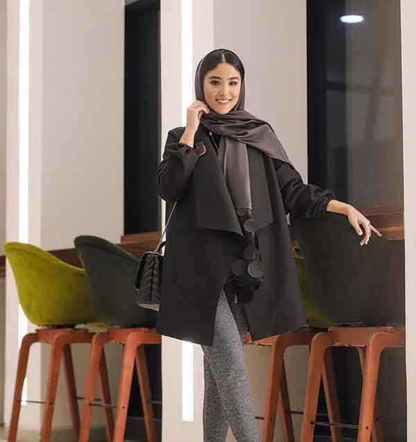 مدل مانتو جلو باز مجلسی مشکی کوتاه و بلند جدید و شیک برای عید 