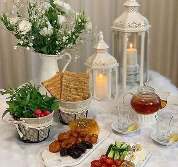 مدل سفره افطار ساده و مجلسی شیک جذاب برای مهمانی 