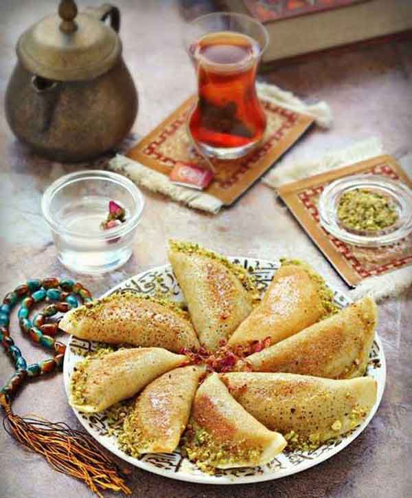 مدل سفره افطار ساده و مجلسی شیک جذاب برای مهمانی 