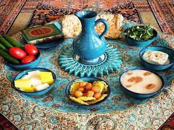 مدل سفره افطار ساده و مجلسی شیک جذاب برای مهمانی 