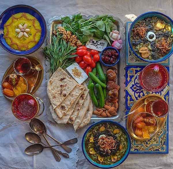 مدل سفره افطار ساده و مجلسی شیک جذاب برای مهمانی 