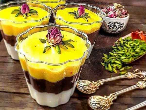 تزیین فرنی برای ماه رمضان وانیلی و زعفرانی با نکات و روش های مختلف