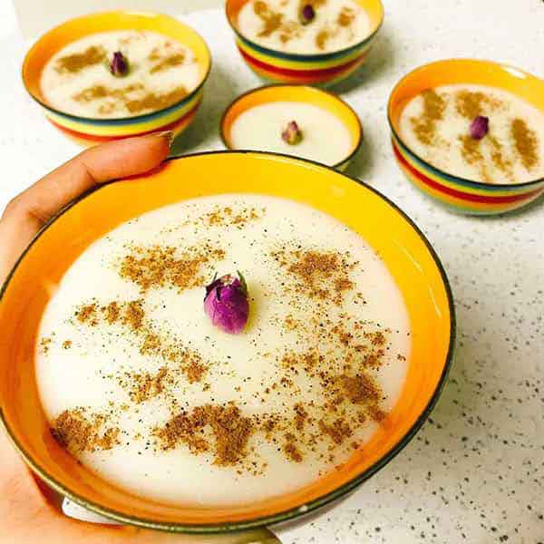 تزیین فرنی برای ماه رمضان وانیلی و زعفرانی با نکات و روش های مختلف