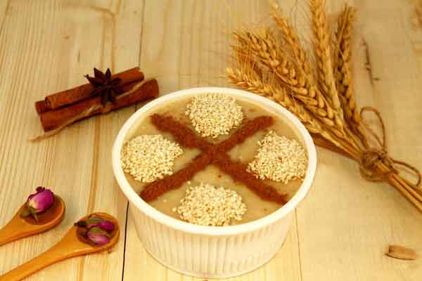 تزیین حلیم برای ماه رمضان شیک و ساده خوشمزه با دارچین و کنجد