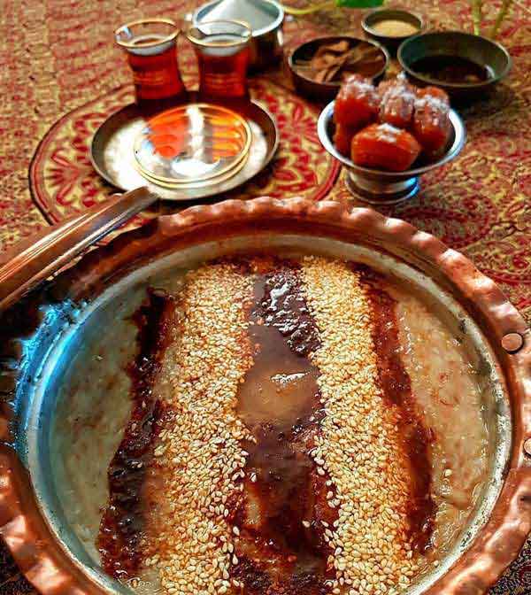 تزیین حلیم برای ماه رمضان شیک و ساده خوشمزه با دارچین و کنجد