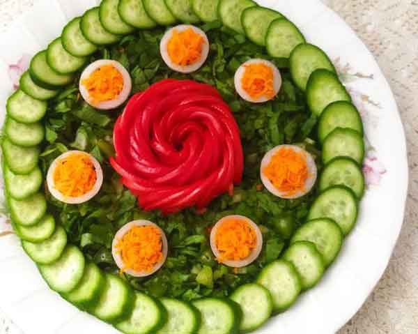 تزیین سالاد برای ماه رمضان برای سفره افطار و سحر ساده و با ایده های شیک