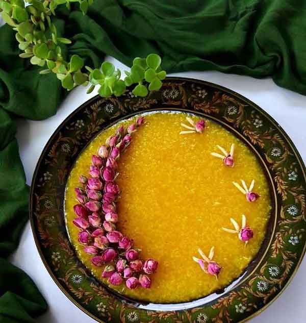 تزیین شله زرد برای ماه رمضان با دارچین و خلال با ایده های جذاب و ساده