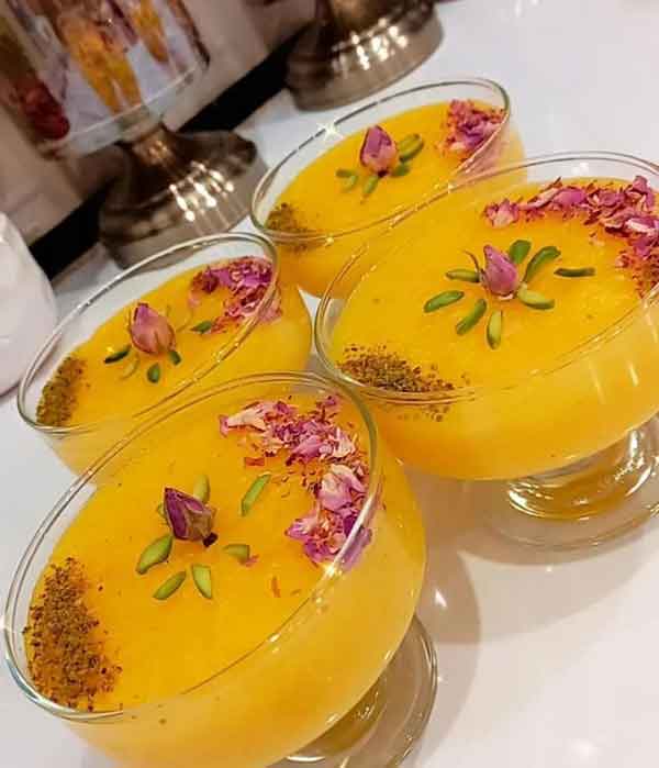 تزیین شله زرد برای ماه رمضان با دارچین و خلال با ایده های جذاب و ساده
