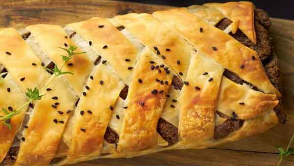 طرز تهیه اشترودل ساده طرز تهیه اشترودل با خمیر نانوایی اشترودل گوشت با خمیر جادویی طرز تهیه خمیر اشترودل با ماست فیلم طرز تهیه خمیر اشترودل طرز تهیه اشترودل در ماهیتابه طرز تهیه اشترودل پیتزایی طرز تهیه اشترودل گوشت