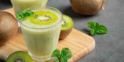 فوت و فن میلک شیک کیوی و راز خوشمزگی میلک شیک کیوی خوشمزه و خانگی