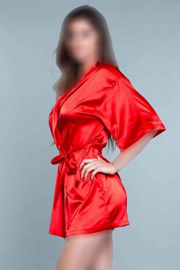 مدل لباس خواب حریر کوتاه زنانه شیک با طرح های دلبر و لاکچری جذاب