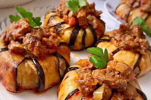 بادمجان بقچه ای با پنیر پیتزا بقچه بادمجان با گوشت قلقلی فیلم طرز تهیه بقچه بادمجان طرز پیچیدن بادمجان بقچه ای بادمجان بقچه ای خانم گلاور بقچه بادمجان بدون گوشت بادمجان بقچه ای با گوشت چرخ کرده بقچه بادمجان نی نی سایت