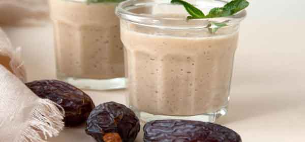 اسموتی خرمالو با موز و خرما چی درست کنم طرز تهیه اسموتی موز و سیب اسموتی شیر موز طرز تهیه اسموتی صبحانه اسموتی گردو
