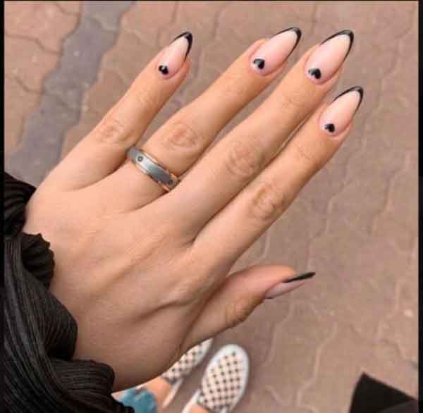 مدل دیزاین ناخن ساده و شیک دخترانه و زنانه با طرح های دلبر و جذاب